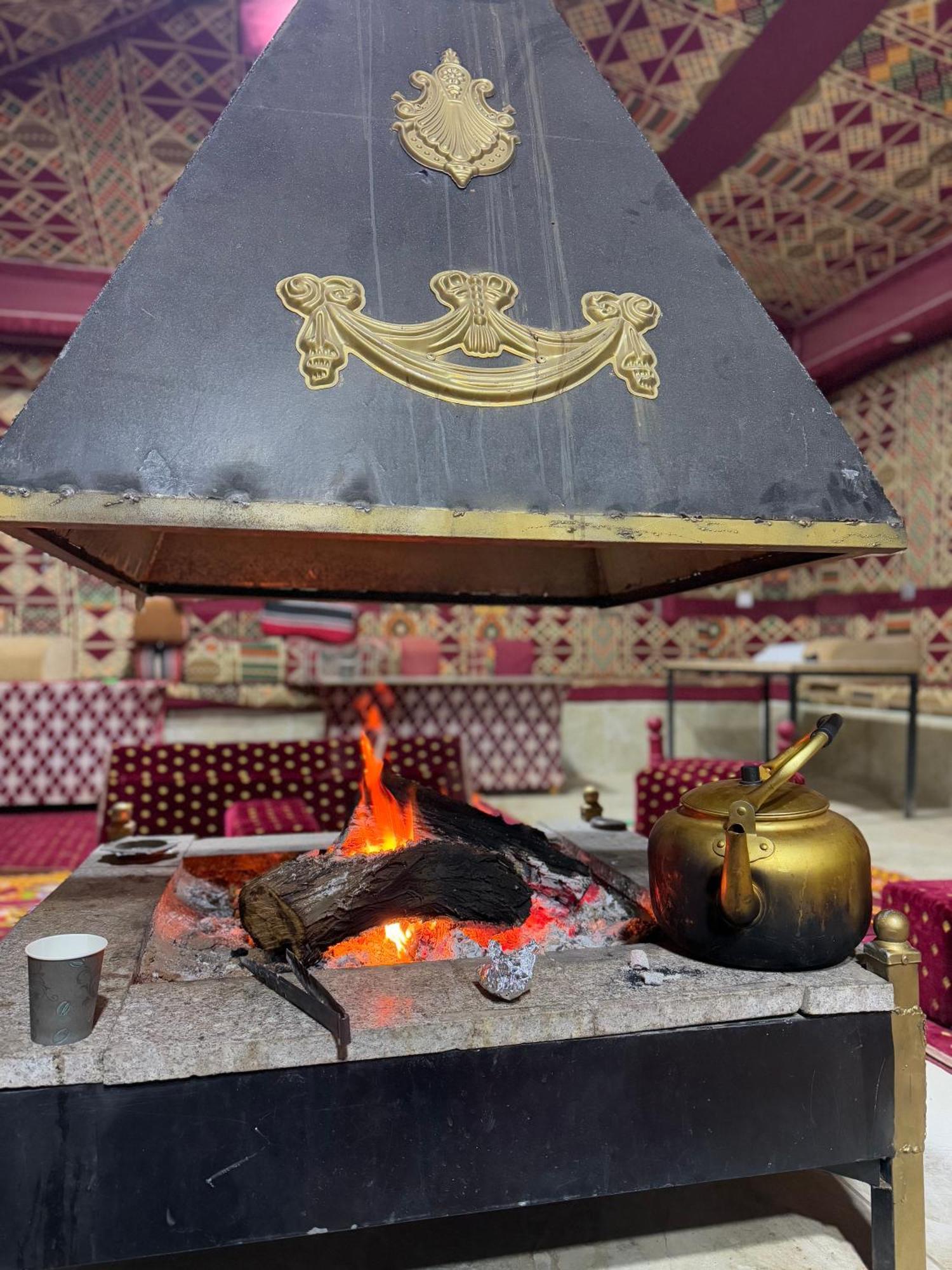 Faisal Wadi Rum Camp エクステリア 写真