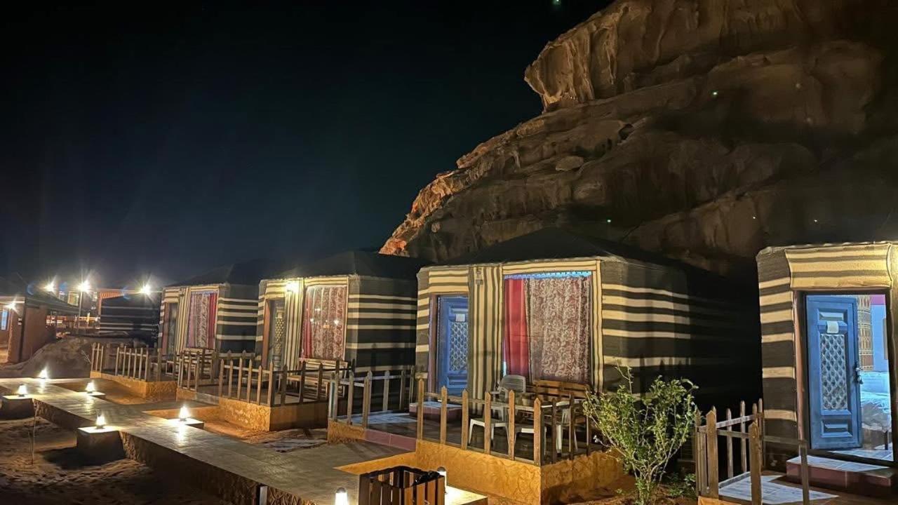 Faisal Wadi Rum Camp エクステリア 写真